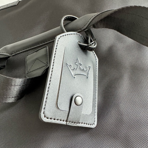 Draftkings Travel Bag & Toiletry Bag (Dopp Kit) New - Picture 9 of 10